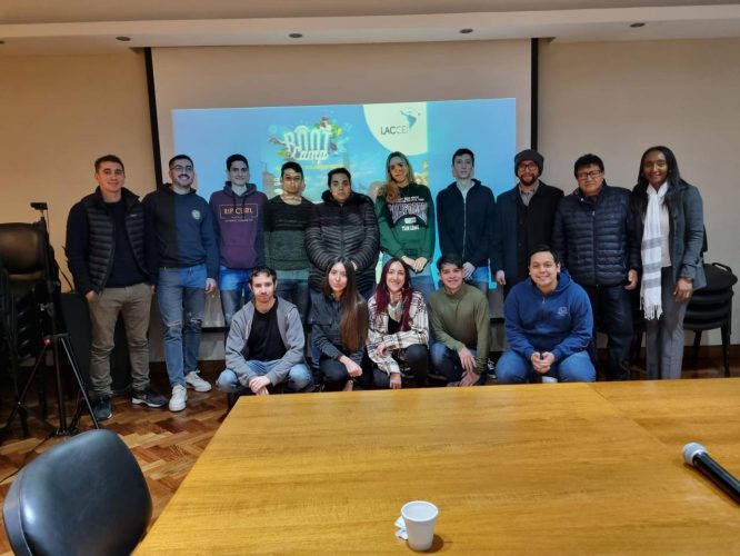 Estudiantes FRD en BOOTCAMP LACCEI 2023